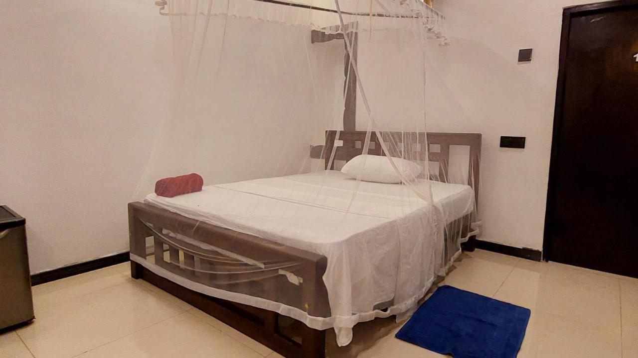 Bandulas Beach House Hikkaduwa Dış mekan fotoğraf
