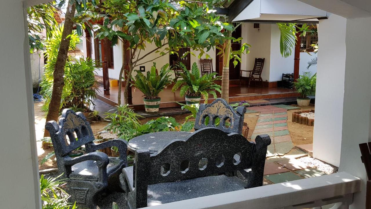 Bandulas Beach House Hikkaduwa Dış mekan fotoğraf